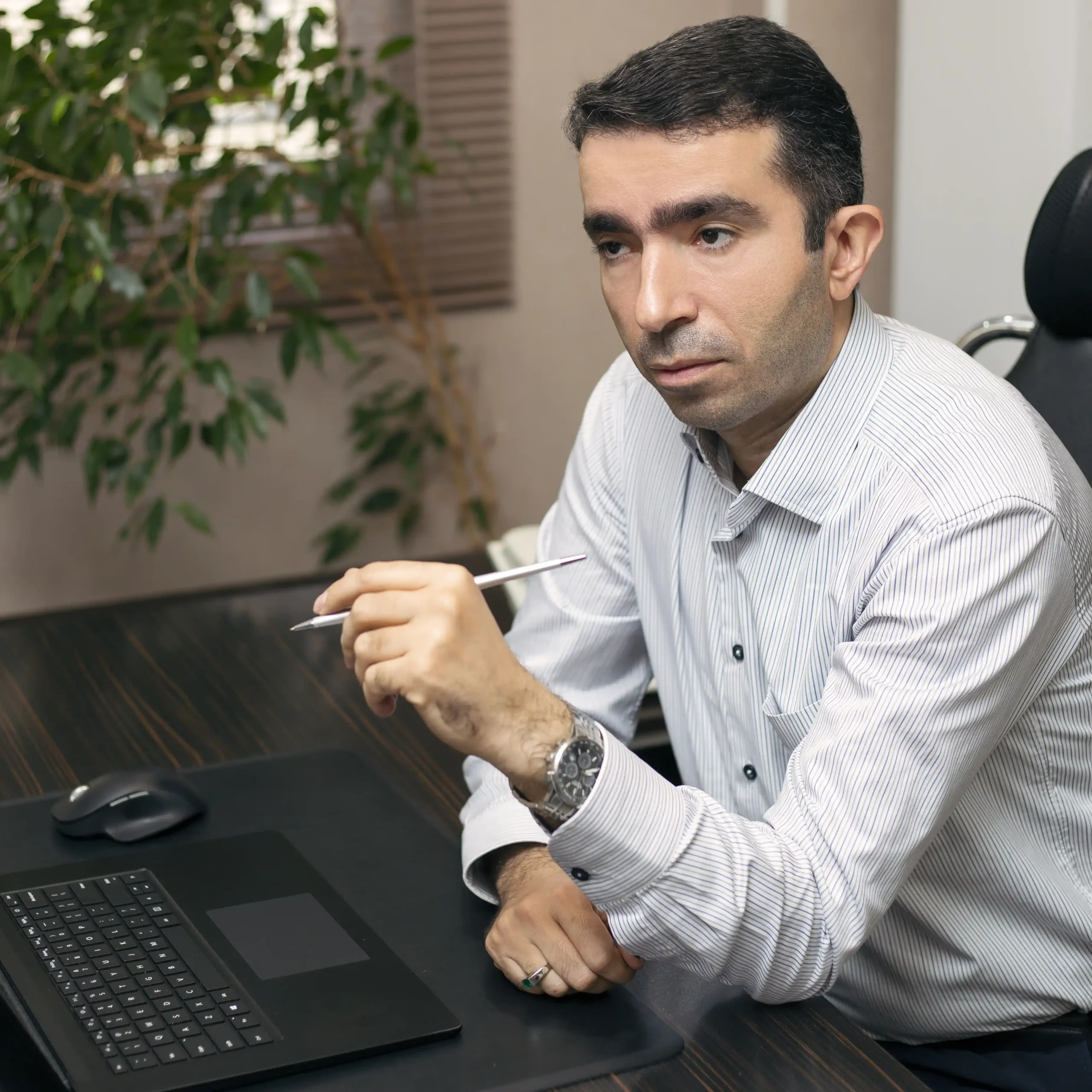 دکتر سعید مقیسه